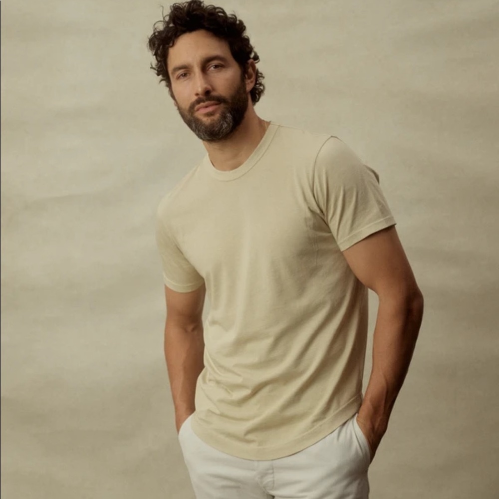 Men’s Buck Mason Pima Curved Hem Tee Fieldstone